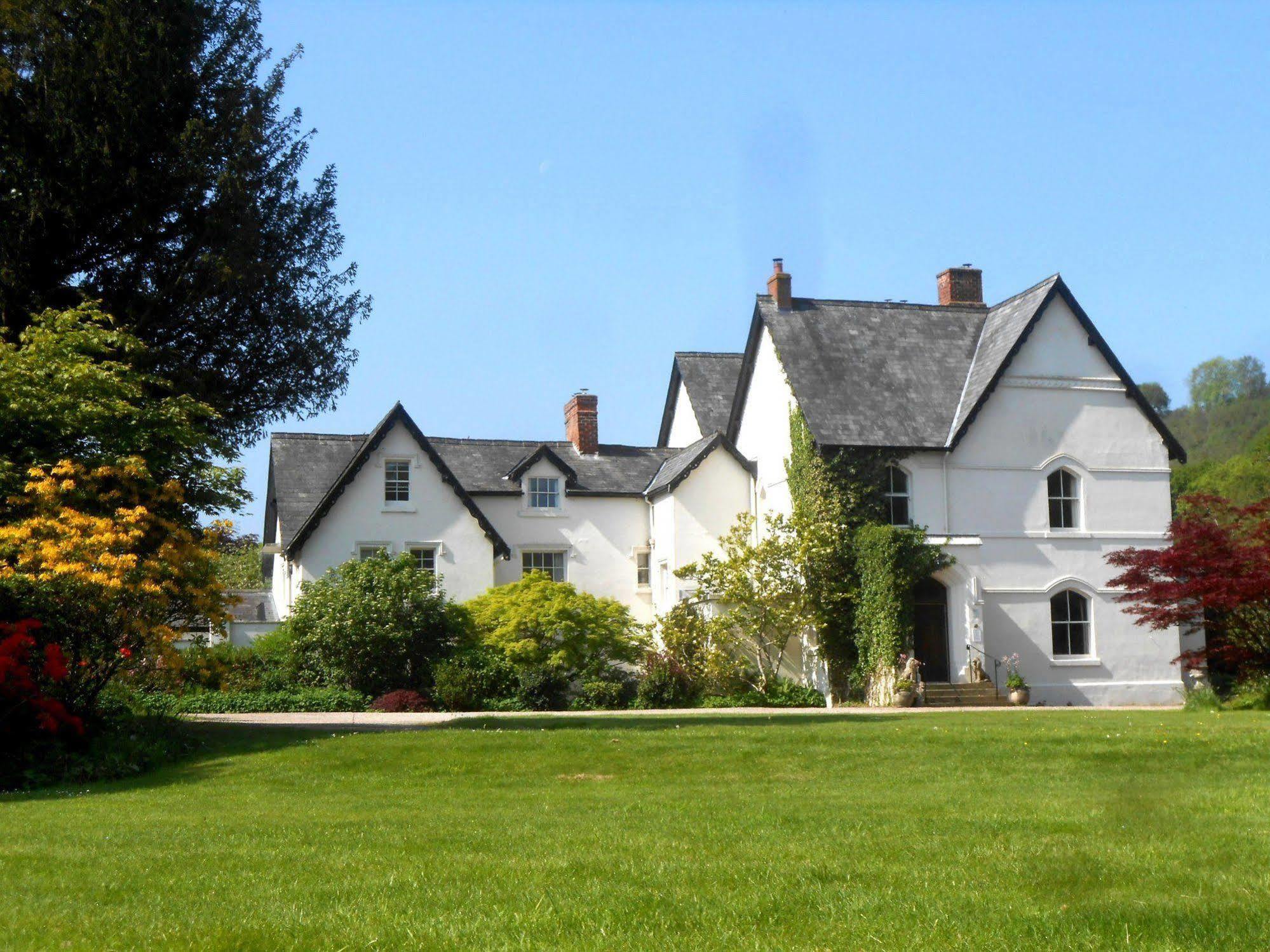 نيوتاون The Forest Country House B&B المظهر الخارجي الصورة